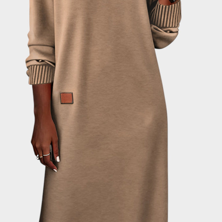 Alessia - Cozy Midi Dress