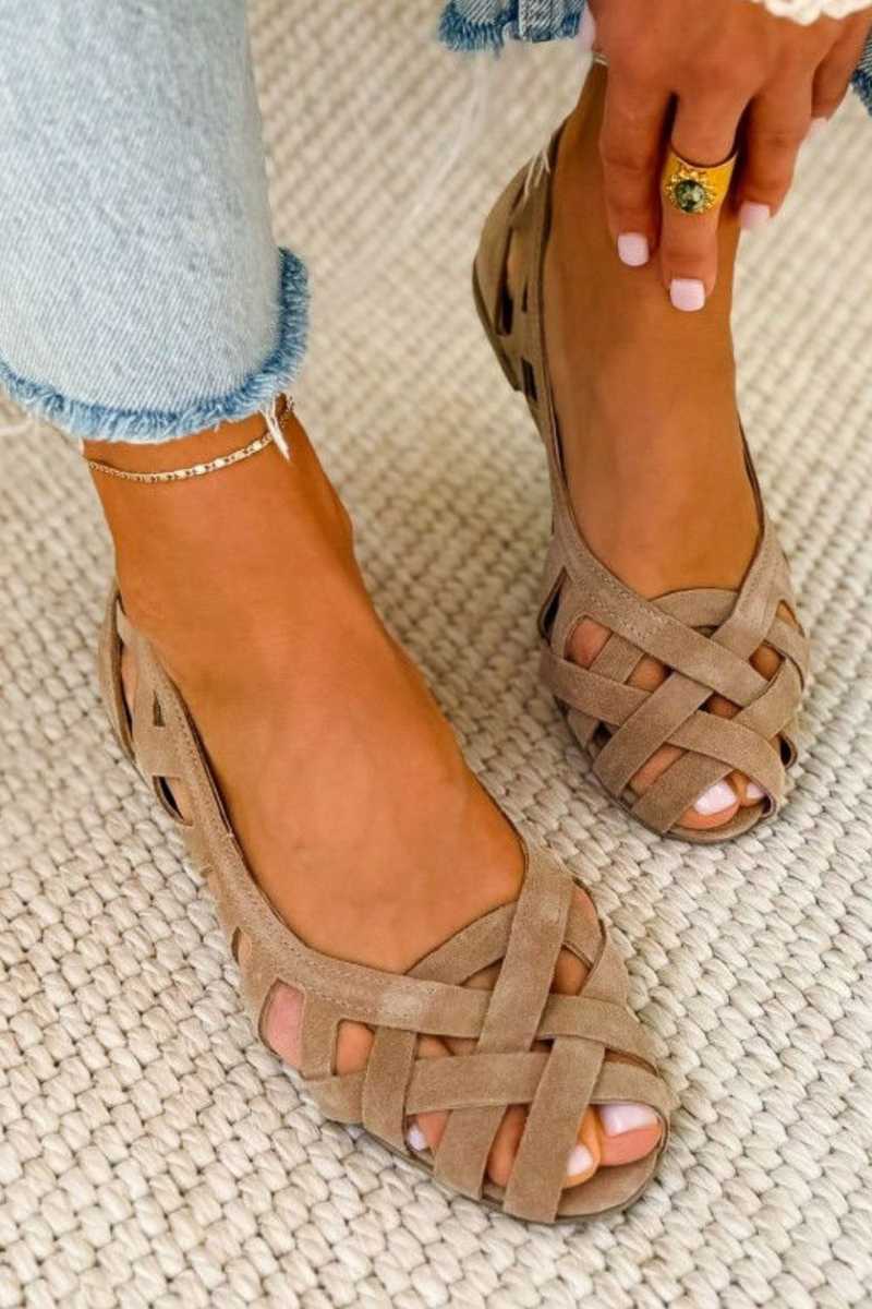 Sacha - Woven Flat Sandals