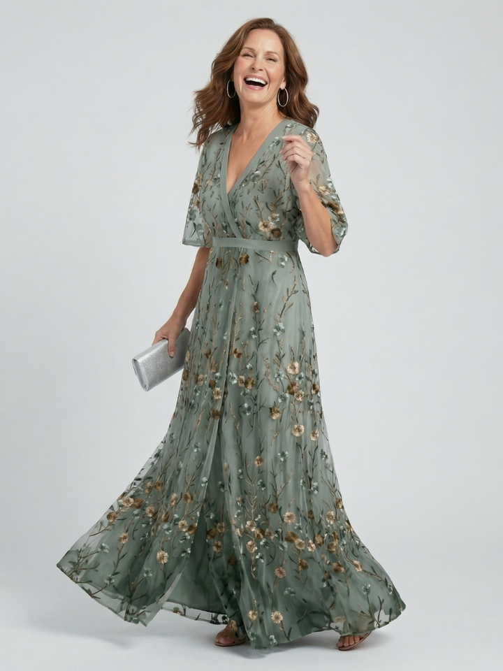 Livvy - Floral Halter Maxi Dress