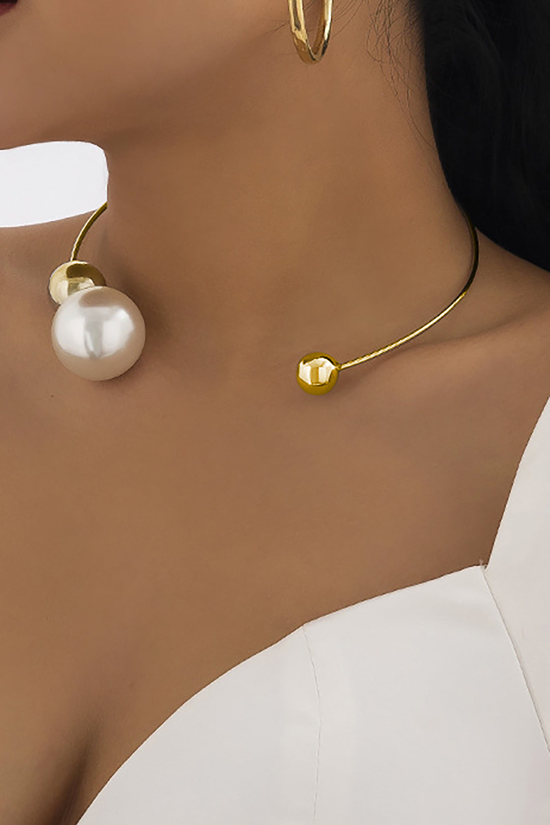 Birgit - Metallic Pearl Necklace