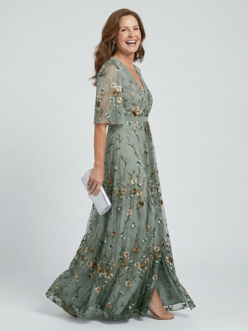 Livvy - Floral Halter Maxi Dress