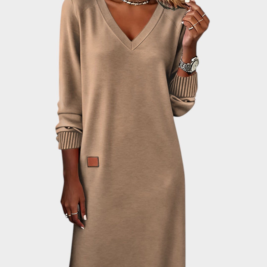 Fawn - V-Neck Midi Dress