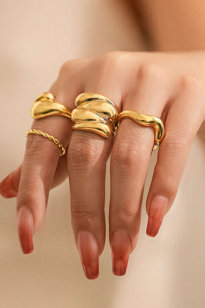 Jayla - 4-Piece Metallic Ring Set