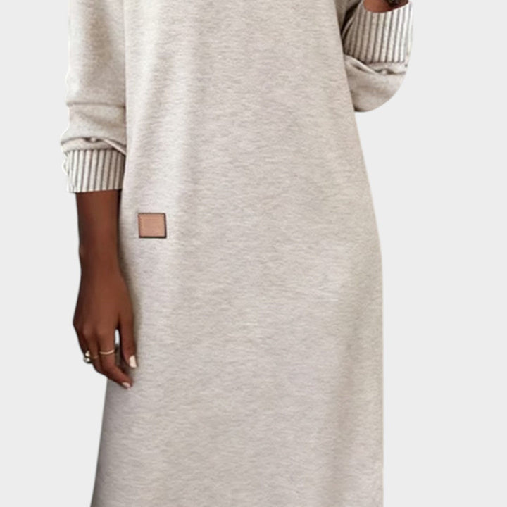Alessia - Cozy Midi Dress