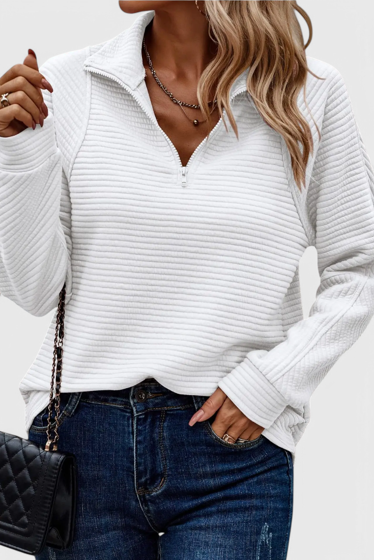 Savanna - Zip V-Neck Sweater