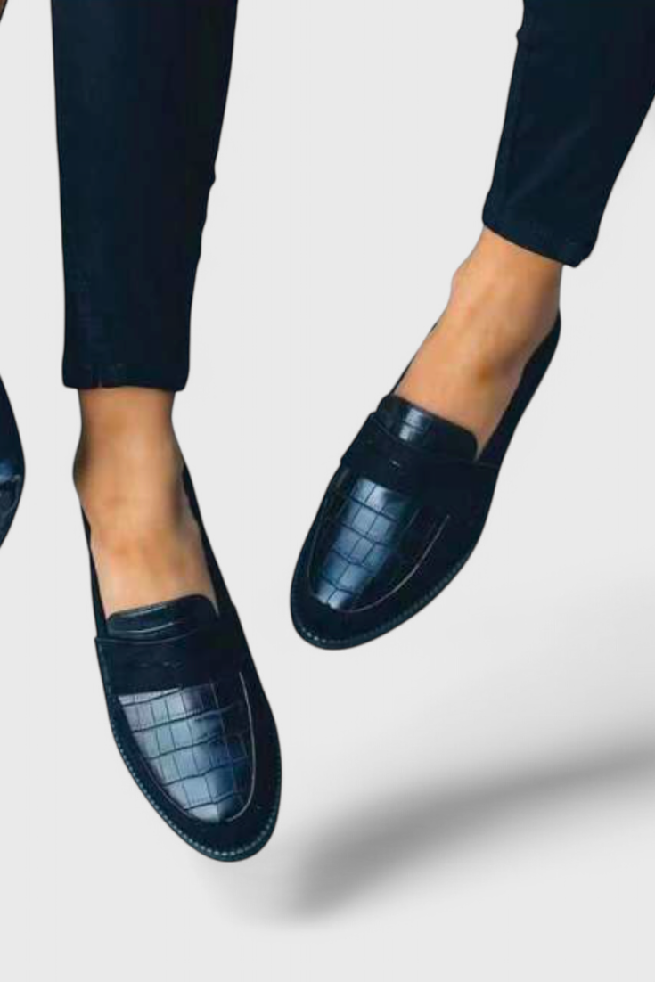 Aphra - Classic Black Loafers