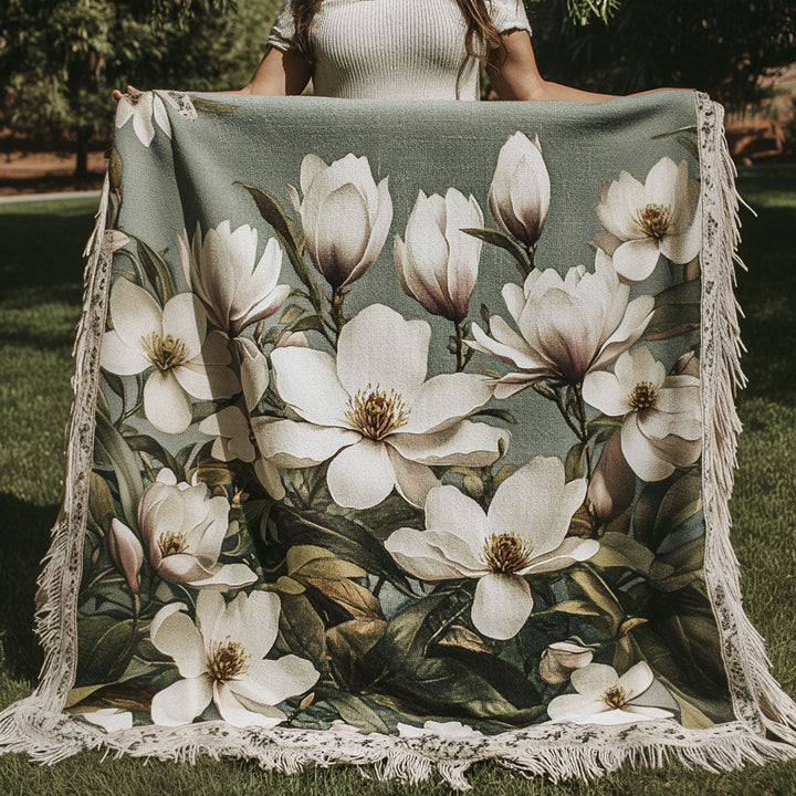 Magnolia Lace Woven Blanket