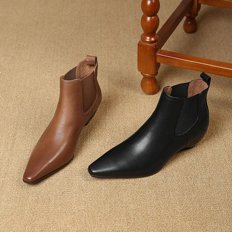 Kinsley - Genuine Leather Curved Heel Boots