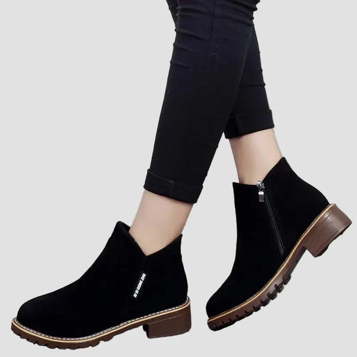 Lark - Block Heel Leather Ankle Boots