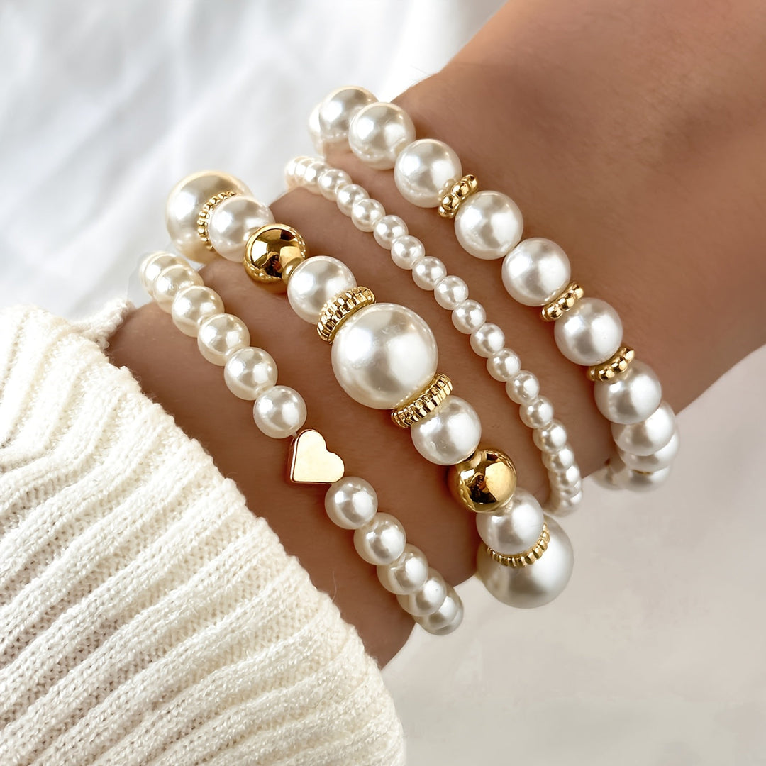 Annette - Pearl Heart Bracelet Set