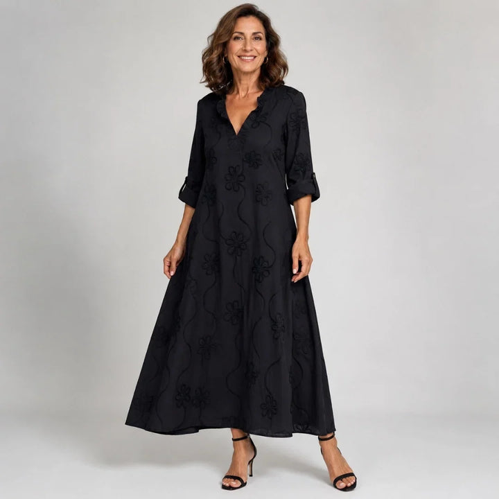 Avelina - Flowy Maxi Dress