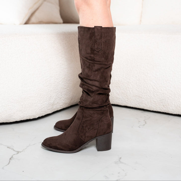 Ottilie - Weathered Mid-Calf Block Heel Boots