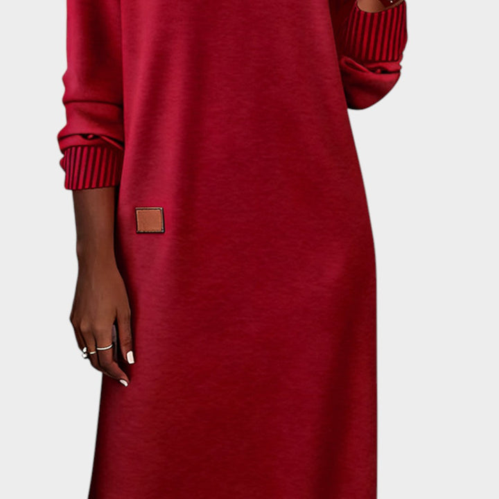Fawn - V-Neck Midi Dress