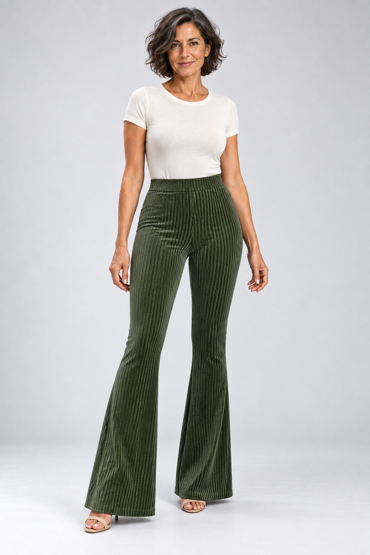 Lissa - Velvet Flared Pants