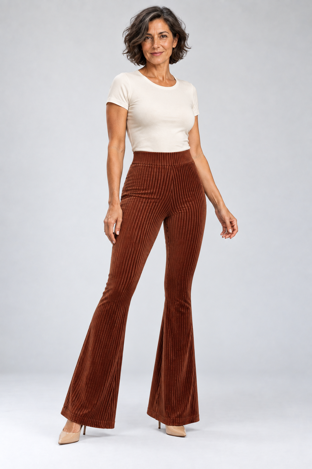 Lissa - Velvet Flared Pants
