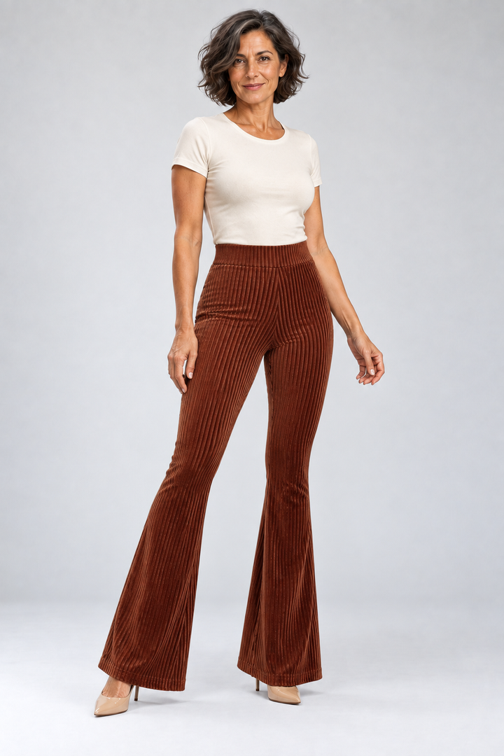 Lissa - Velvet Flared Pants